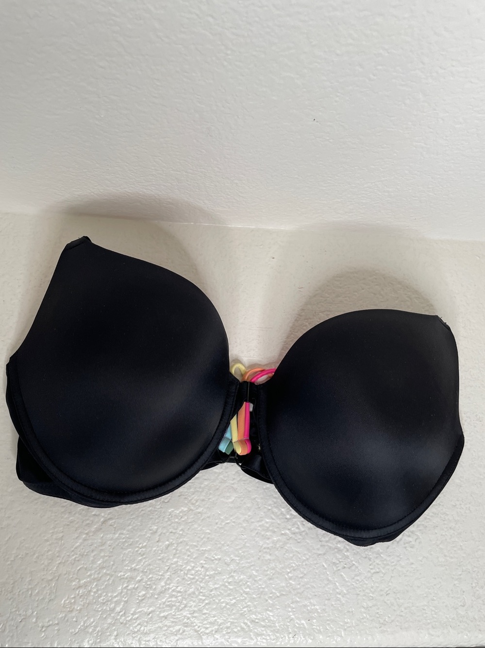Victoria’s Secret Lot of 4 size 38DD and 1 36D Bras - Picture 8 of 14